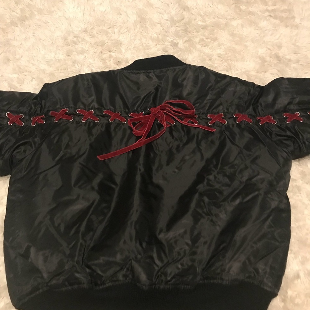Bomber jacket - Picture 3 of 3